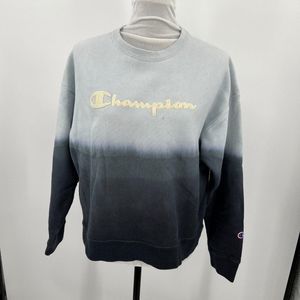 Champion Dip Dye Blue Ombre Reverse Weave Sweatshirt Size XL fits like a m/l